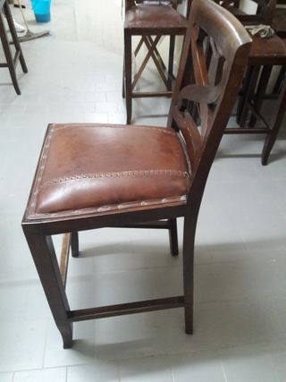 Sgabelli in legno massiccio x Bancone Pub/Birreria