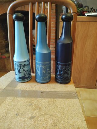 Vendo bottiglie di Salvador Dali