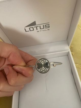 pulsera de lotus