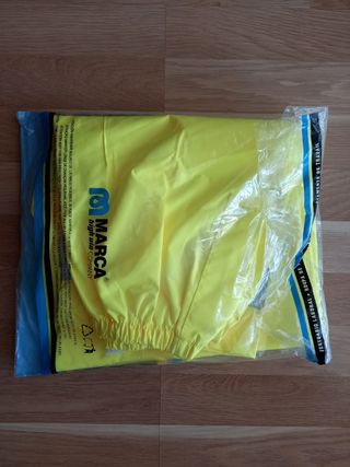 Pantalon impermeable caballero