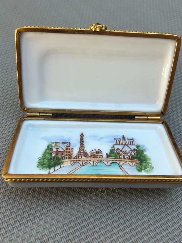 Cajita antigua- Limoges