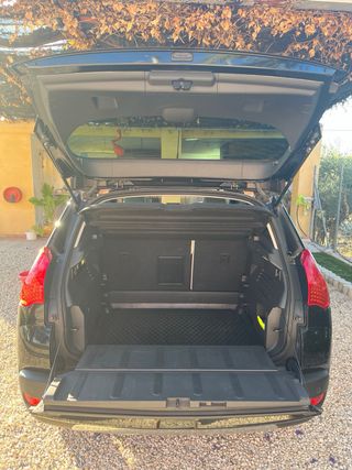 Peugeot 3008 2012