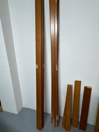 TAPAJUNTAS Y MARCOS DE PUERTA CEREZO