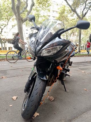 Moto yamaha fz6 s2
