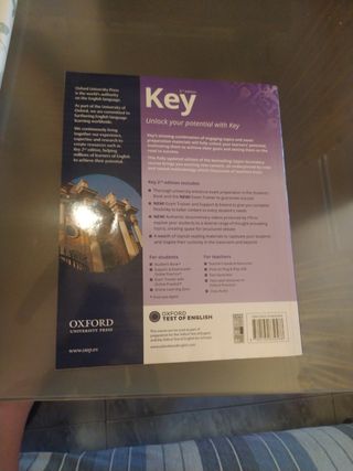 Libro inglés 2° bach