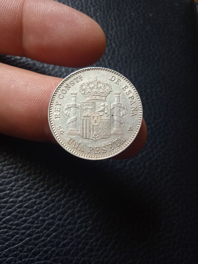 Preciosa moneda de 1 peseta.