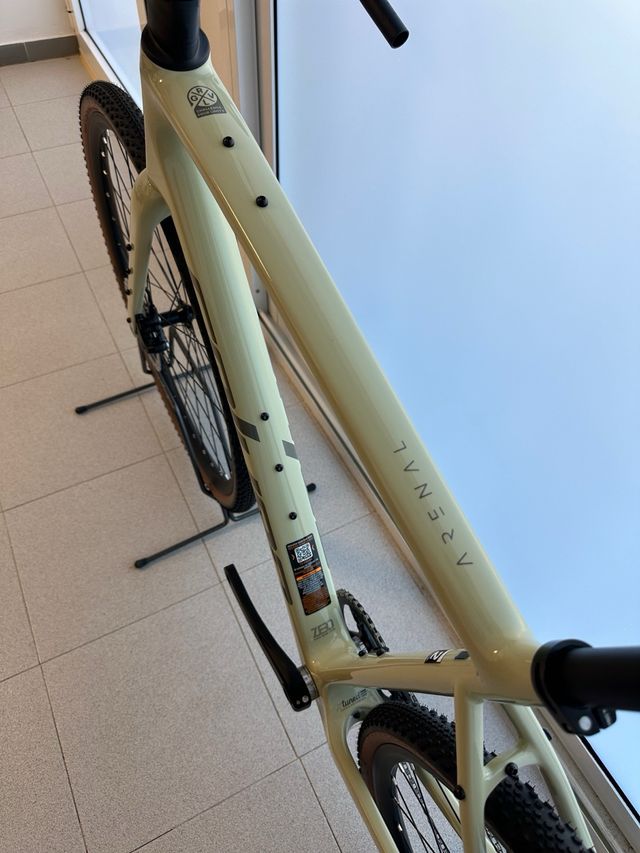 Coluer Arenal Gravel Carbono talla L GRX