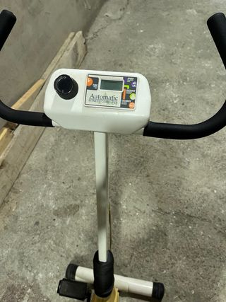 Dos Máquinas de gimnasio