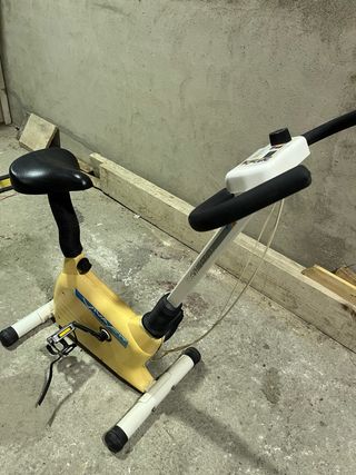 Dos Máquinas de gimnasio