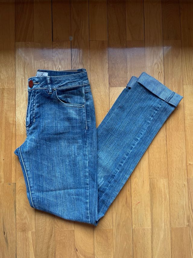 Vaqueros rectos Amichi