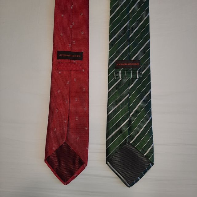 Corbatas Victorio&Lucchino