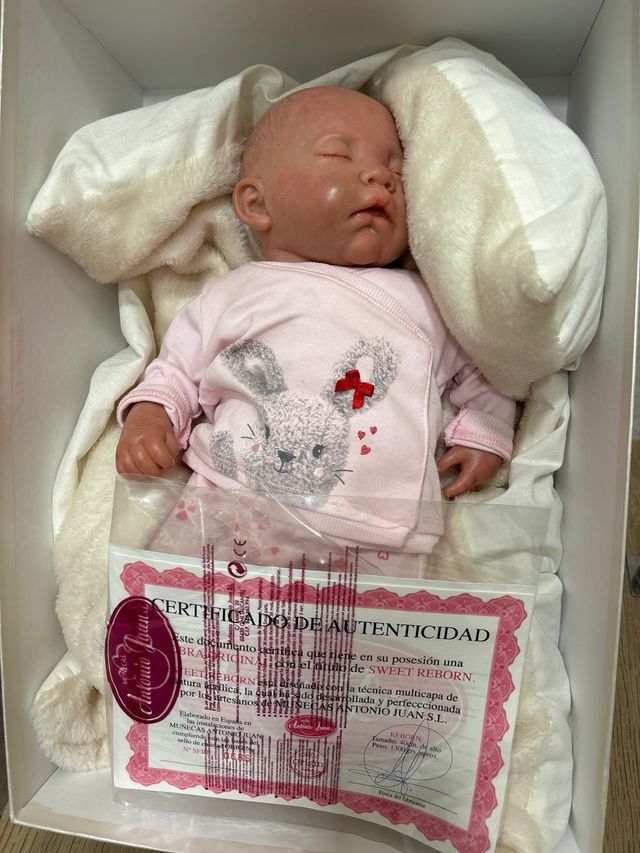 Muñeco SWEET REBORN