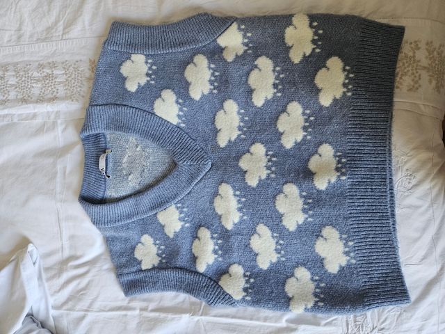 Chaleco Azul Nubes Zara
