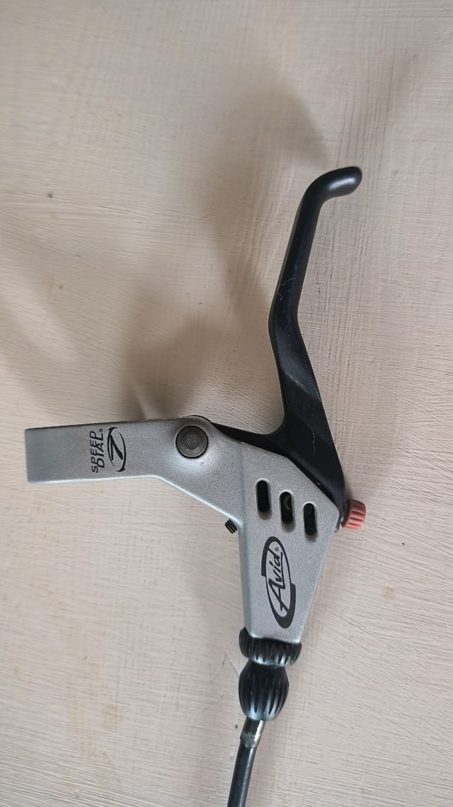 Maneta de Freno AVID