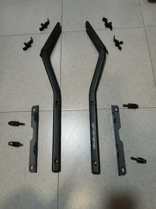 Baúl moto GIVI Herrajes Kawasaki Z650 2018