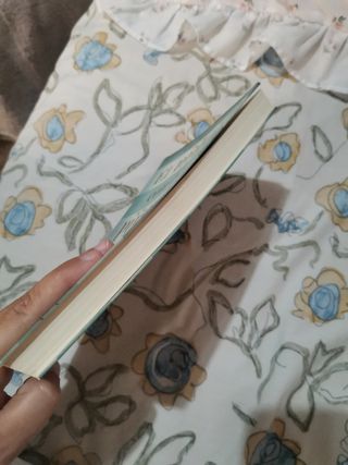 El niño con el pijama de rayas