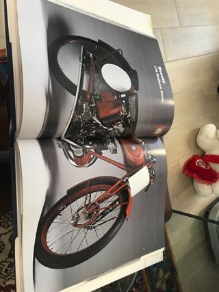 LA STORIA IN UN ROMBO - moto d'epoca italiane