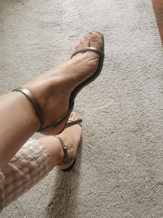 Sandalia de fiesta plateada