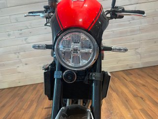 KAWASAKI Z900RS
