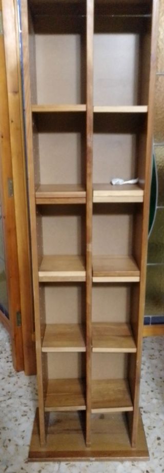 Estantería madera muchos estantes
