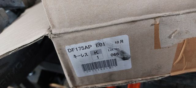 Pare automatico suzuki barco