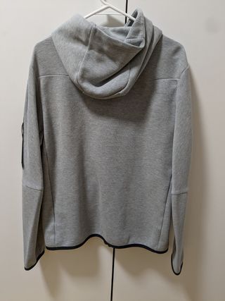 Sudadera Nike tech fleece