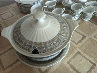 Vajilla pontesa de porcelana