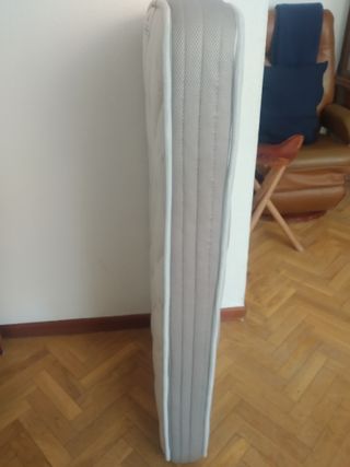 Colchón cuna,muy poco uso