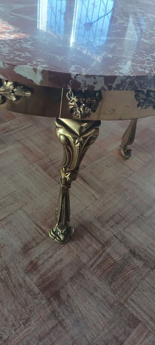 Preciosa pareja de Mesas mármol y bronze