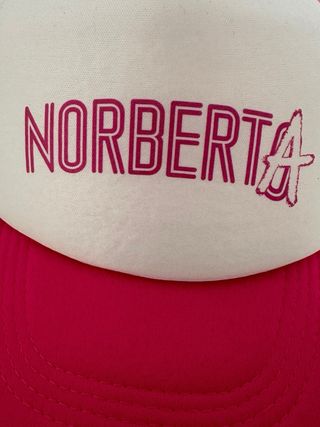 Gorra promocional película Norberta