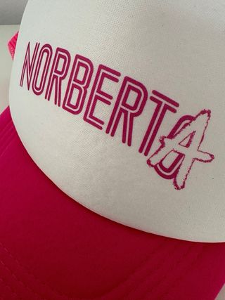 Gorra promocional película Norberta