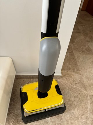 Karcher FC7 Aspiradora friegasuelos
