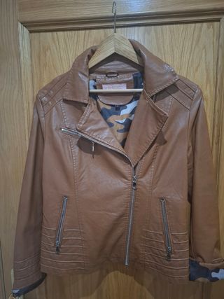 Cazadora Polipiel marron talla M
