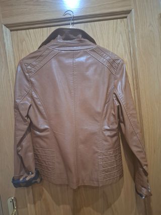 Cazadora Polipiel marron talla M