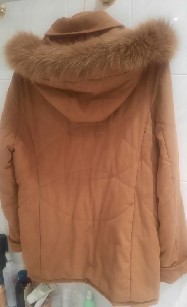 Trenka de señora con capucha desmontable