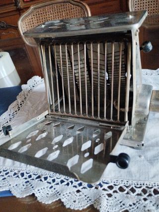 Antigua tostadora de pan 125v