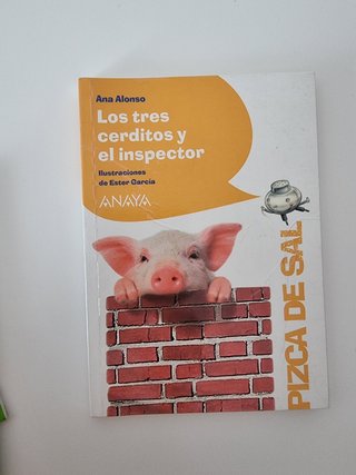 Libro Los tres cerditos y el inspector