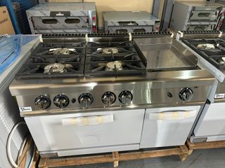 COCINA INDUSTRIAL CON HORNO Y PLANCHA