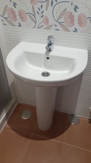 Kit lavabo pie y grifo