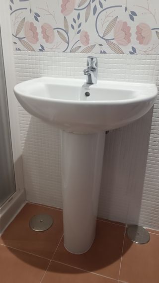 Kit lavabo pie y grifo