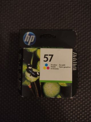 Tintas de impresora HP y brother 
