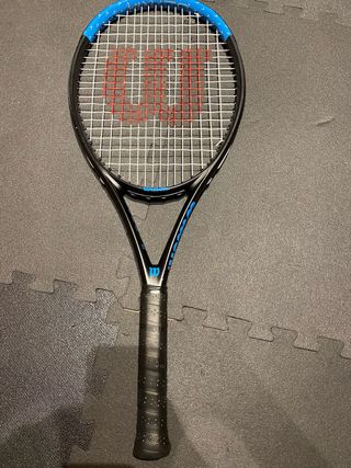 Raqueta de tenis wilson