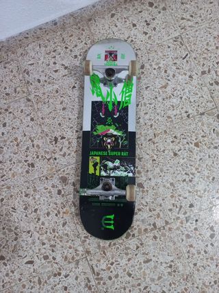 TABLA DE SKATE NUEVA (lo demas de regalo)