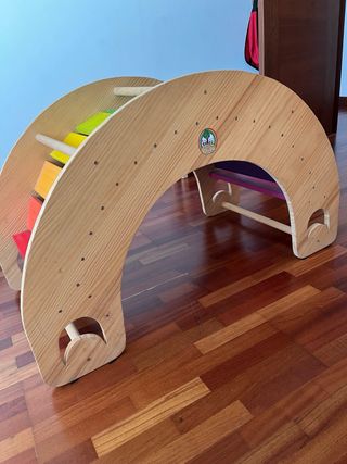 Balancin Waldorf artesanal. Madera de pino