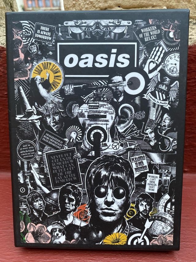 DVD Oasis “Lord Don’t Slow me Down”