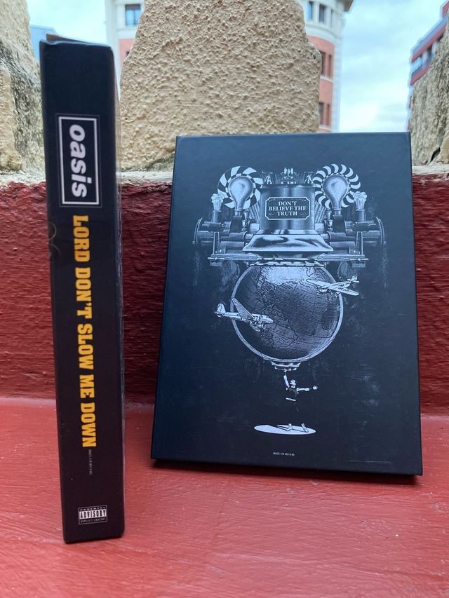 DVD Oasis “Lord Don’t Slow me Down”