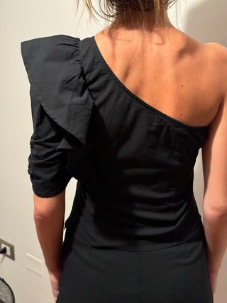 Camicetta monospalla Stradivarius