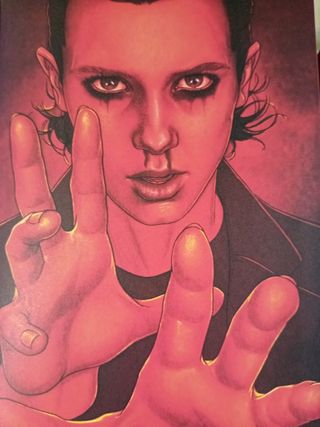 Libro Stranger Things SEI fumetto colori