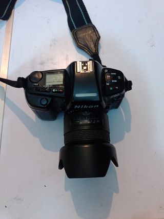 Cámara Nikon Reflex F90
