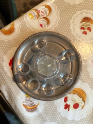 Botella con copitas